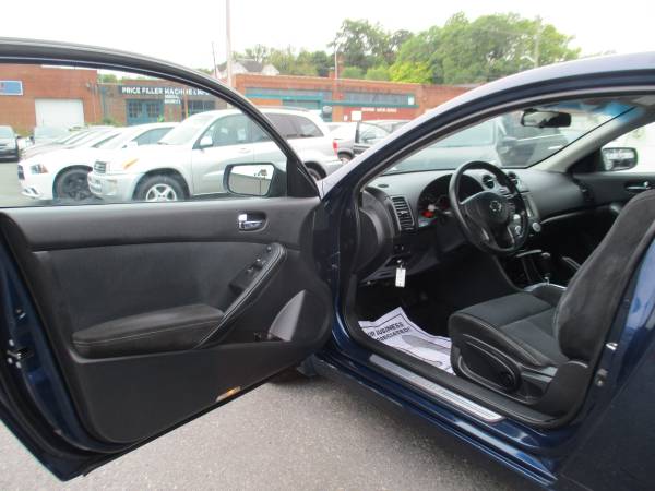 2013 Nissan Altima CPE **Steal Deal/Low Miles & Clean Title** for sale in Roanoke, VA – photo 8