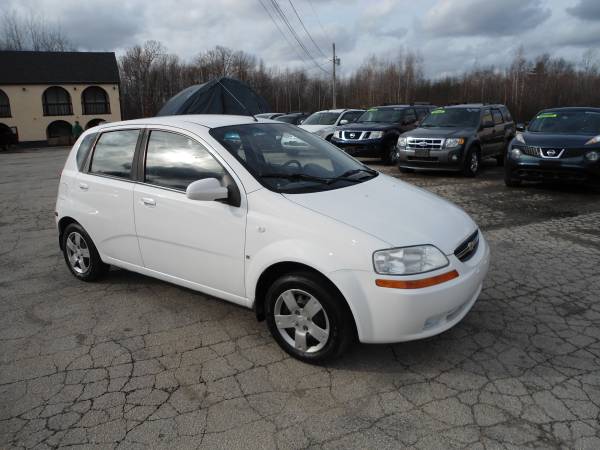 Chevrolet Aveo Gas Saving 5 Speed Manual 90K ***1 Year Warranty*** -... for sale in Hampstead, NH – photo 3