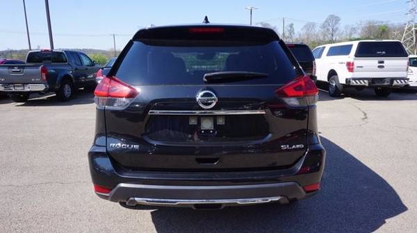 2018 Nissan Rogue - - cars & trucks - by dealer - vehicle automotive... for sale in Milford, OH – photo 4