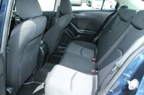 2015 Mazda MAZDA3 i Sport AT 4-Door ~!NEW ARRIVAL!~ for sale in Norfolk, VA – photo 11