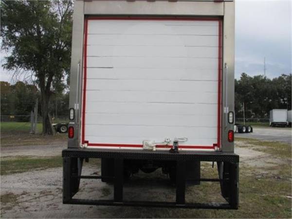2014 Freightliner BUSINESS CLASS M2 106 - - by for sale in TAMPA, FL – photo 6