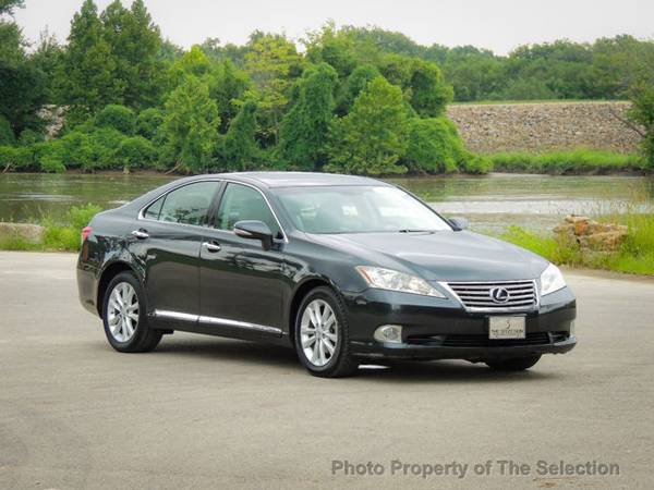 2010 *Lexus* *ES 350* *w/ Heated & Ventilated Front Sea for sale in Lawrence, KS – photo 3
