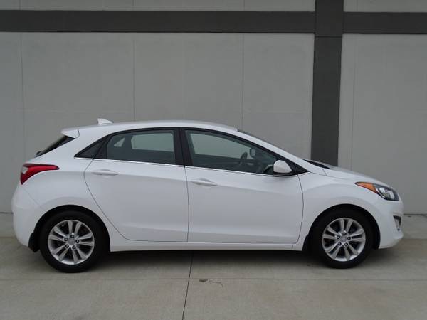 2013 HYUNDAI ELANTRA GT HATCHBACK 1 OWNER - cars & trucks - by... for sale in Addison, IL – photo 4