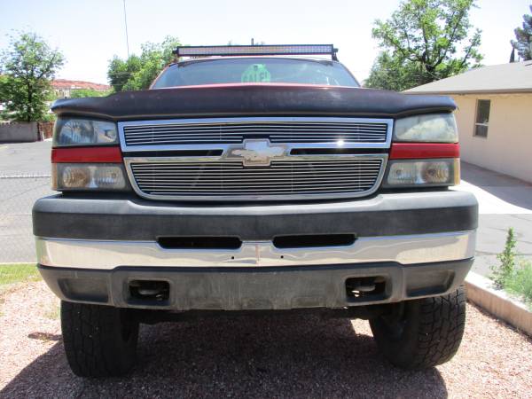 06 chevy silverado 2500 hd, 4wd, 112k miles - - by for sale in Saint George, UT – photo 2