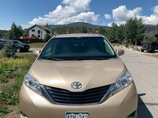 2012 Toyota Sienna AWD LE for sale in Dillon, CO – photo 2