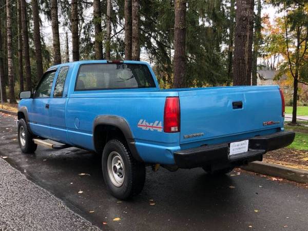 1995 GMC SIERRA 2500 SL 4WD ford chevrolet toyota tacoma tundra -... for sale in Milwaukie, OR – photo 6