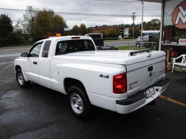 2010 Dodge Dakota 4WD Ext Cab ST - cars & trucks - by dealer -... for sale in south amboy, NJ – photo 3