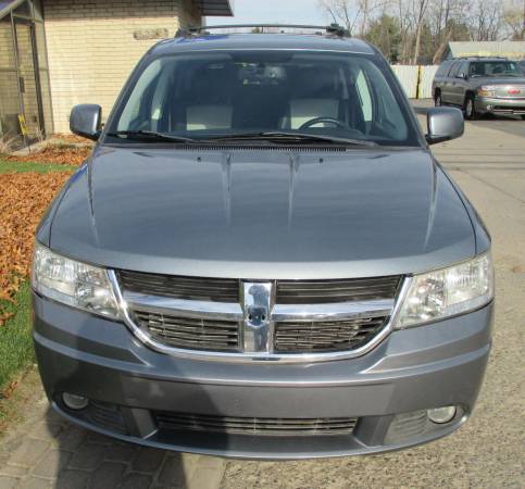 LIKE NEW*2009 DODGE JOURNEY"R/T"*3RD ROW... for sale in Waterford, MI – photo 4