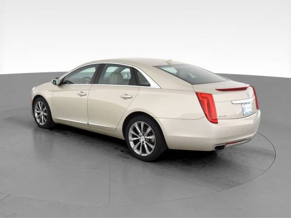 2013 Caddy Cadillac XTS Luxury Collection Sedan 4D sedan Gray - -... for sale in Cleveland, OH – photo 7
