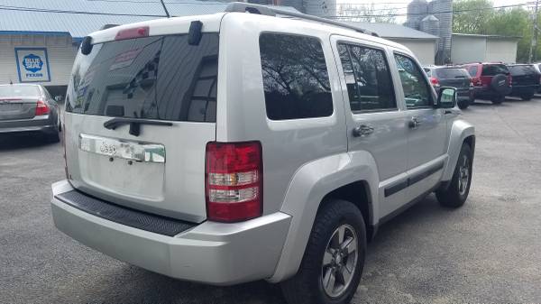 2008 Jeep Liberty Sport 4x4 - - by dealer - vehicle for sale in Laceyville, PA – photo 7