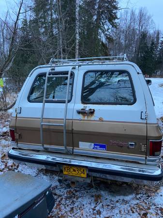 1987 GMC Suburban - cars & trucks - by owner - vehicle automotive sale for sale in Soldotna, AK – photo 3