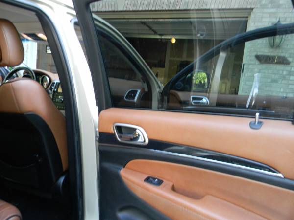 2012 Jeep Grand Cherokee Overland for sale in Glenn Dale, District Of Columbia – photo 11