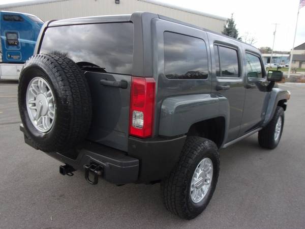 2009 HUMMER H3 Base 4x4 4dr SUV - cars & trucks - by dealer -... for sale in Waukesha, WI – photo 7