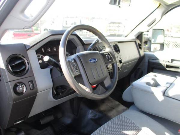 2013 Ford Super Duty F-450 DRW CREW CAB ENCLOSED UTILITY BODY RWD,... for sale in south amboy, IN – photo 9