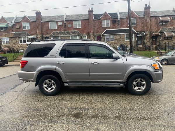 2002 Toyota Sequoia SR5 $6,500 - cars & trucks - by owner - vehicle... for sale in Philadelphia, PA – photo 3