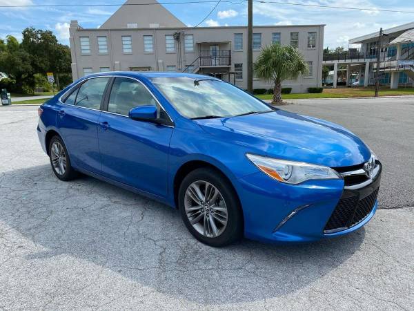 2017 Toyota Camry XLE 4dr Sedan 100% CREDIT APPROVAL! - cars &... for sale in TAMPA, FL – photo 3