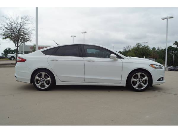 2015 Ford Fusion SE - - by dealer - vehicle automotive for sale in Denton, TX – photo 2