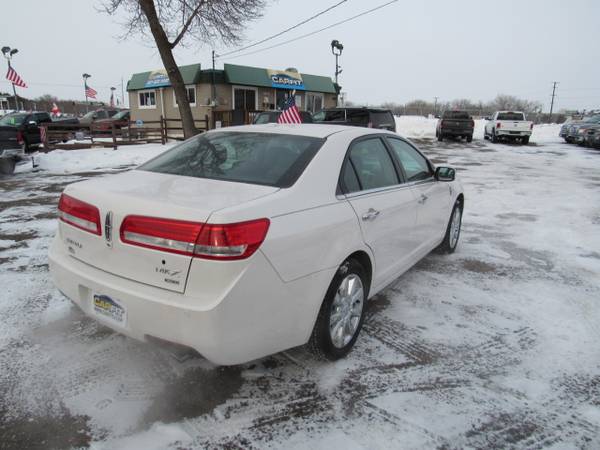 2011 Lincoln MKZ 4dr Sdn AWD - - by dealer - vehicle for sale in VADNAIS HEIGHTS, MN – photo 5