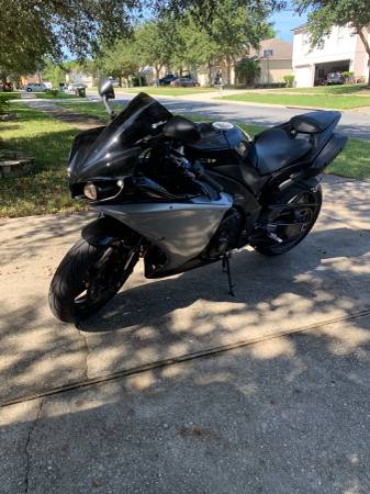 2012 YAMAHA R1 NEVER DROPPED for sale in Clermont, FL – photo 2