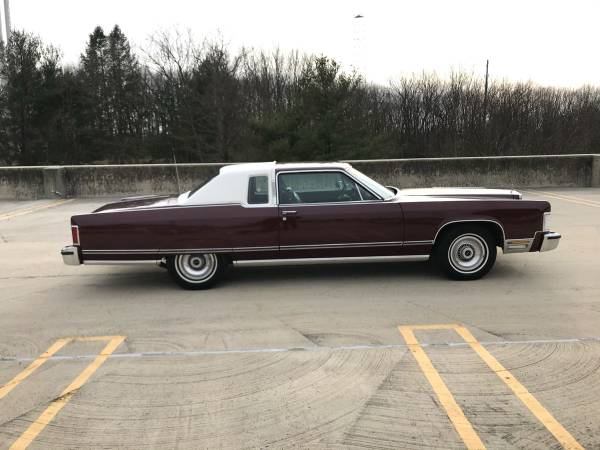 1977 Lincoln continental town coupe - 42, 000 miles for sale in Voorhees, NJ – photo 5