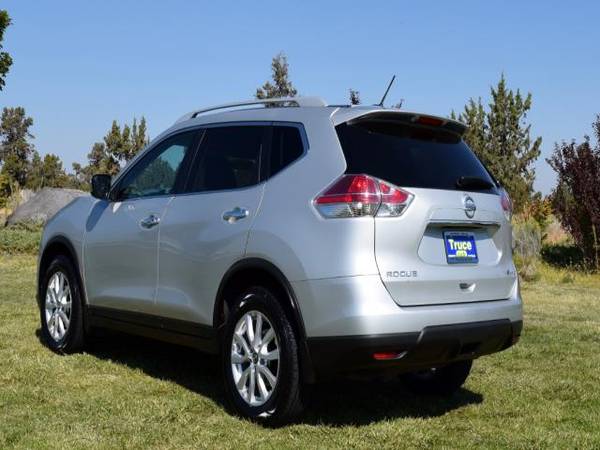 2016 Nissan Rogue AWD SV - cars & trucks - by dealer - vehicle... for sale in Redmond, OR – photo 6
