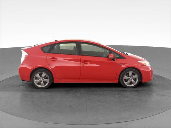 2015 Toyota Prius Persona Series Hatchback 4D hatchback Red -... for sale in Denver , CO – photo 13