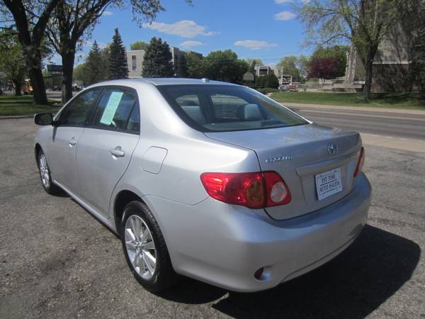 2010 Toyota Corolla XLE Package Moon Roof AUX Port Alloy for sale in Anoka, MN – photo 3