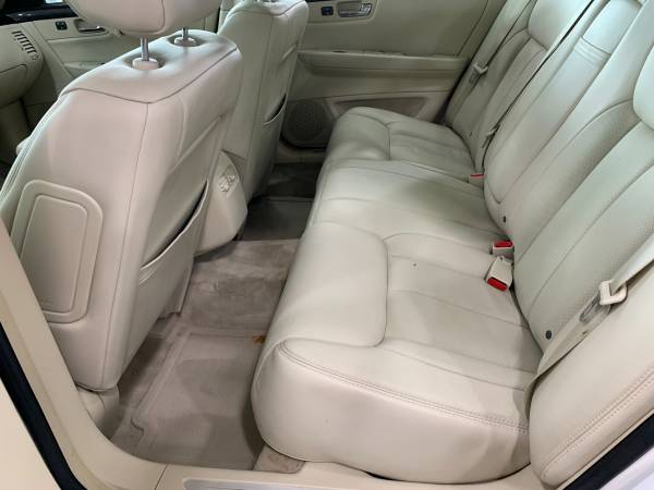 2008 Cadillac DTS Luxury III - - by dealer - vehicle for sale in Springfield, IL – photo 9