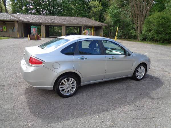 2010 Focus SEL - - by dealer - vehicle automotive sale for sale in Toledo, OH – photo 3