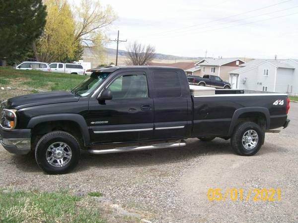 2005 Chevy Silverado 2500 HD Extended Cab LS Pickup 4 Door 8 Foot for sale in LIVINGSTON, MT – photo 3