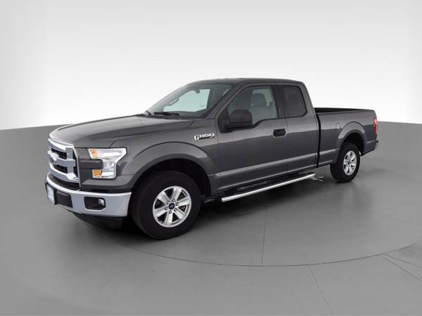 2017 Ford F150 Super Cab XLT Pickup 4D 6 1/2 ft pickup Gray -... for sale in Topeka, KS – photo 3