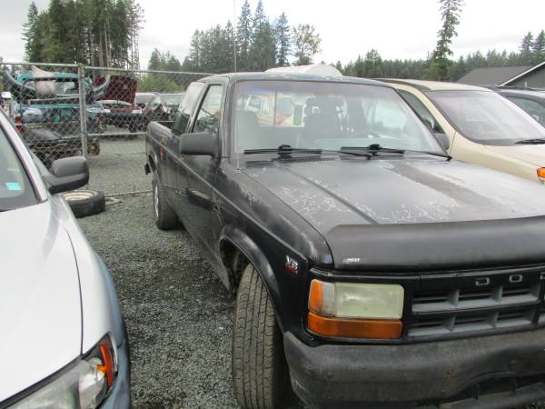 GUNNER AUTO PARTS HAS A 1994 DODGE DAKOTA for sale in Lake Stevens, WA – photo 2