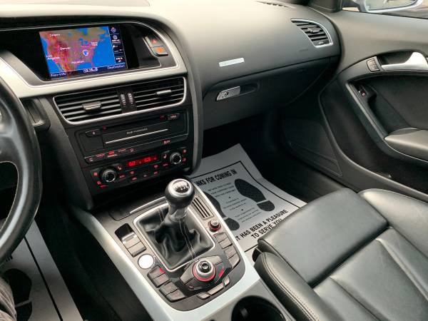 2012 Audi S5 Quattro Premium Plus 4.2L V8 w/ 6-Speed Manual Trans -... for sale in Jeffersonville, KY – photo 11