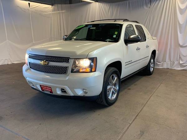 2012 Chevrolet Avalanche 1500 4x4 4WD Chevy Truck LTZ Crew Cab for sale in Tigard, WA – photo 2