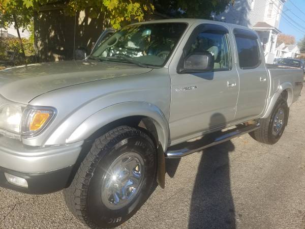 2004 tacoma limited 4x4 brand new frame a lot of new part 165 k miles for sale in Cranston, RI – photo 2