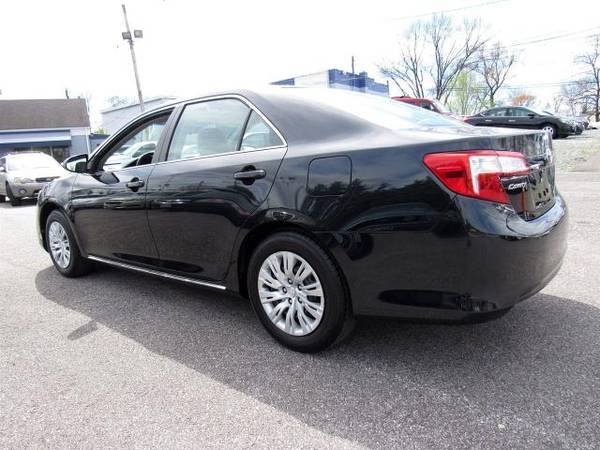 2012 Toyota Camry SE - cars & trucks - by dealer - vehicle... for sale in Baltimore, MD – photo 4