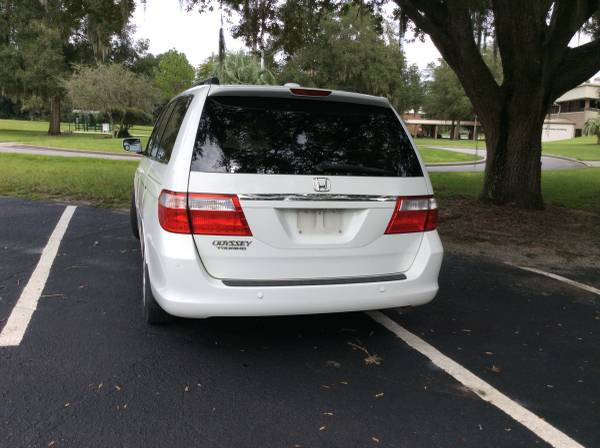 2006 Honda Odyssey Touring - cars & trucks - by owner - vehicle... for sale in Dade City, FL – photo 4