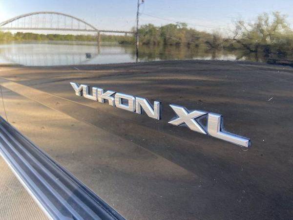 2016 GMC Yukon XL SLT 1500 4x4 4dr SUV - - by dealer for sale in Des Arc, TN – photo 10