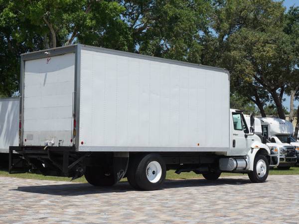 2012 International 4300 20 Box Truck w/Liftgate - cars & for sale in Bradenton, FL – photo 6