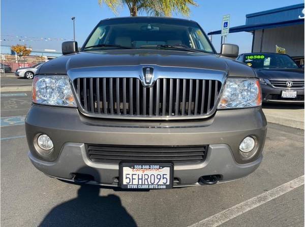 2004 Lincoln Navigator**Loaded**Low Miles**4x4** - cars & trucks -... for sale in Fresno, CA – photo 8