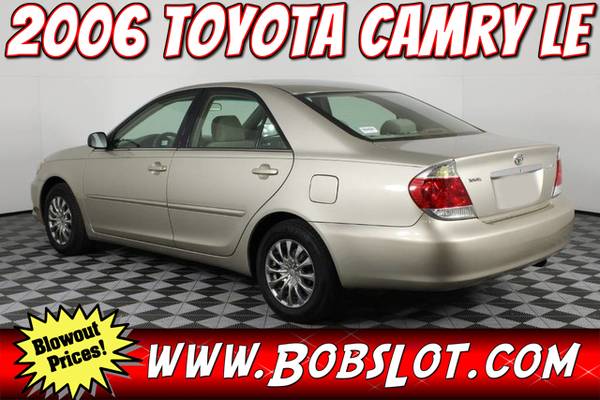 2006 Toyota Camry LE For Sale - Excellent - cars & trucks - by... for sale in Fresno, CA – photo 3
