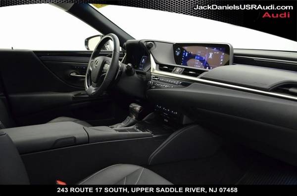 2019 Lexus ES 350 for sale in Upper Saddle River, NY – photo 24