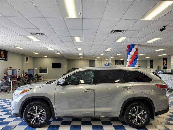 2016 TOYOTA HIGHLANDER XLE ~ Youre Approved! Low Down Payments! -... for sale in Manassas, VA – photo 4