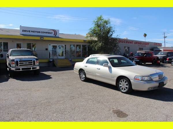 2003 Lincoln Town Car 4dr Sdn Cartier Premium - cars & trucks - by... for sale in Las Vegas, UT – photo 9