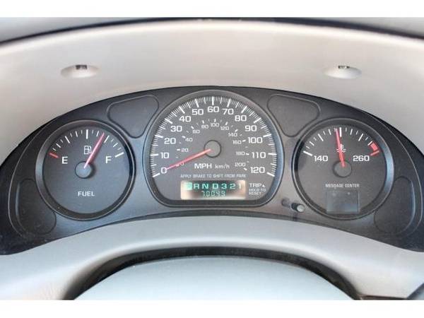 2004 Chevrolet Impala sedan Base - Chevrolet Galaxy Silver Metallic for sale in Green Bay, WI – photo 17