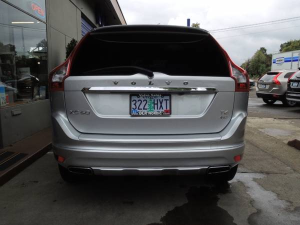 2014 Volvo XC60 T6 AWD Premier Plus Bright Silver, Charcoal Leather,... for sale in Portland, OR – photo 20