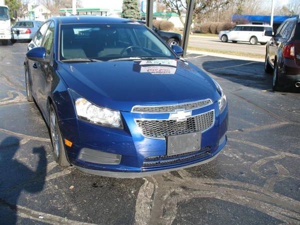 2012 Chevrolet Cruze Eco - - by dealer - vehicle for sale in Kenosha, WI – photo 2
