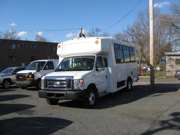 2016 Ford Econoline E450 - BIG BIG SAVINGS! - - by for sale in Prospect Park, PA – photo 2