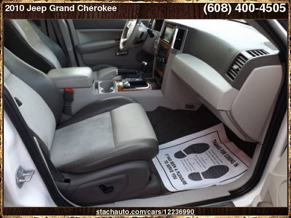 2010 Jeep Grand Cherokee 4WD 4dr Limited with Rear window defroster for sale in Janesville, WI – photo 5