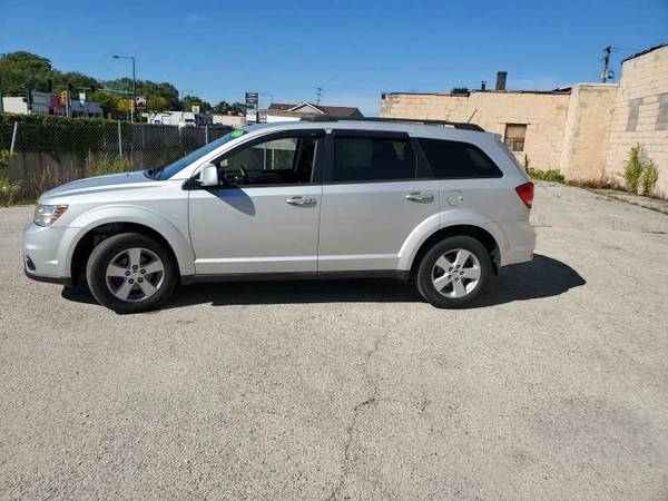 Great Deal Here . 2012 Dodge Journey SXT - cars & trucks - by owner... for sale in Ashton, WI – photo 3